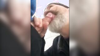 Russe Saugt Gerne gives a steamy homemade blowjob & takes a hot load in tribute to his lover