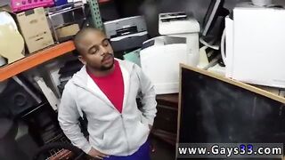 Watch this pathetic black guy with a huge dick get a hot facial in a public gay shop