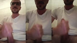 WatchMixalisn99's steamy amateur Greek jerk off session with a big dong!