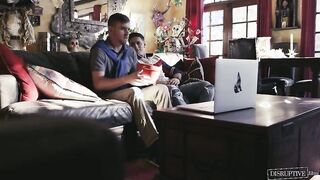 Dalton Riley & Ryan Jordan's Bareback Reality: Intense Anal Sex with a Gaping Gap