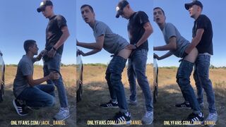 1JackDaniel bangs a hot pal with no protection & takes a load in his bum