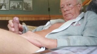 Watch Homemade Amateur Norway Porn with Solo Male Daddy