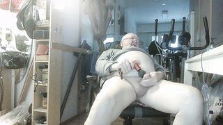 Naughty Tällä Videolla 706 gets off with a public webcam handjob and squirt show