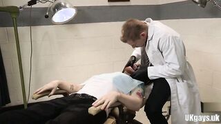 Watch this muscle-bound dude dominate and shoot his load on Queer Sole Fetish