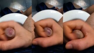 Pierlu08's hot latte caldo makes me cum hard while thinking about him!