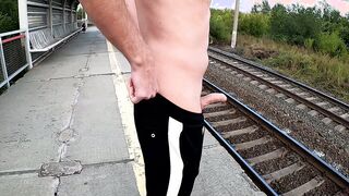 Andy_Taylor jerks off at the station and gets a hot facial