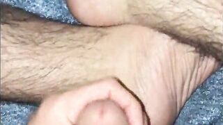 Freddy's First-ever Cumplation: Hairy Homo Masturbates to Orgasmic Bliss