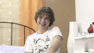 Watch Homo Boy Sebastian S give a hot solo handjob in HD