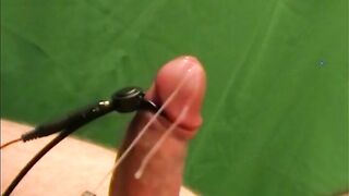Bestmaleorgasm's electro-stimulating solo session will make you cum like a pro