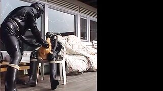 Roxina2003: The ultimate HD handjob video with a rubberdoll in full rubdown!