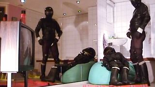 Roxina2000X - Homo-Fantasy: Rubbing Toy for the First Time - WMV
