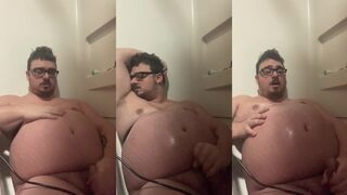 Jaredthefathippy's hot solo session with a cum-hungry hottie