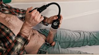 Naughty_dudes compilation: watch them pee in public, water-sports included!