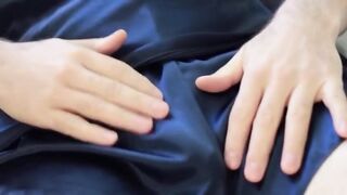 McClean Jack's hot solo session with a cumshot on his hand