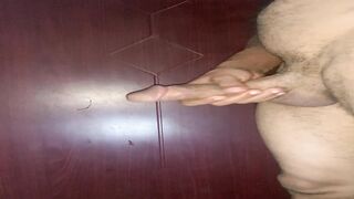 Watch me jerk off my ideal monster cock till I jizz and let you watch it up close