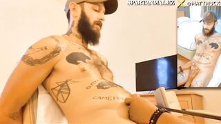 SpartanMalez edges and milks his first time Edging Session with Matt Muck