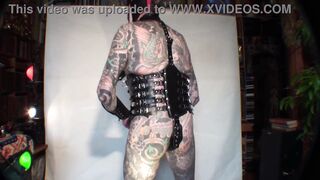 Lee Harper Pinnomen - The Well-loved Utter Bod Tattooed Bumder-Porno Performer, gets prepped at