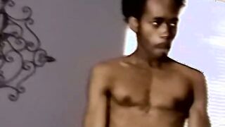 Watch this horny Ebony dude stroke his BBC & cum hard